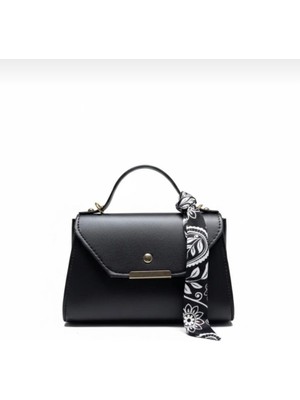 Arvelia Suni Deri Fular Detaylı Omuz &el Çantası(Fular Rengi Değişebilir)