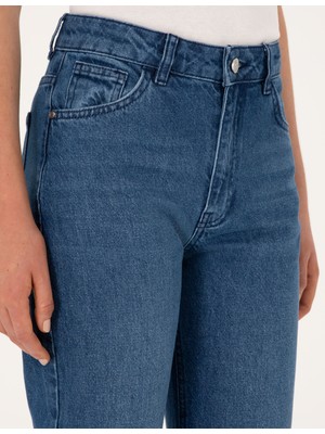 Pierre Cardin Kadın Mavi Straight Fit Jean Pantolon 50313219-VR036