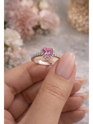 eklektis Kalp Figürlü Pembe Taşlı Zarif Yüzük ( Ayarlanabilir)