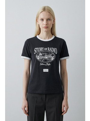 Rays Siyah Ribana Yaka ve Kol Detaylı Yazı Baskılı Tişört 5875