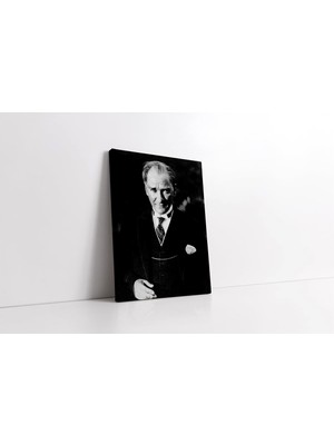 Hype Store Tablosan Atatürk Kanvas Tablo 70X90 cm KA02150