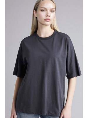 DeFacto Oversize Basic Penye Tişört C0099AX26SM
