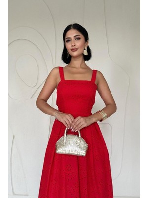Livizmir Moda Kırmızı Askılı Aparatlı Brode Elbise