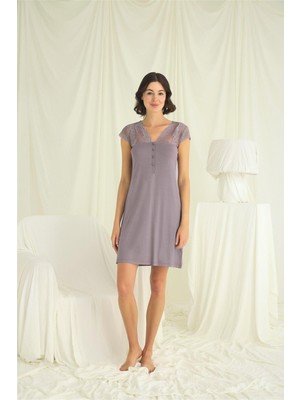 İlk El Grup Ieg™ Kolu Omzu ve Yakası Dantelli Önü Düğmeli Gecelik