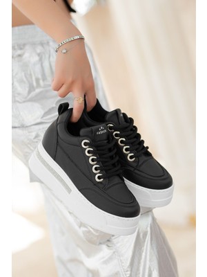 İsmiyle Al Lulu Siyah Cilt Beyaz Tabanlı Bağcıklı Spor Ayakkabı