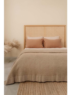 Barine Pergamon Yünlü Dokulu Yatak Örtüsü Deve Tüyü