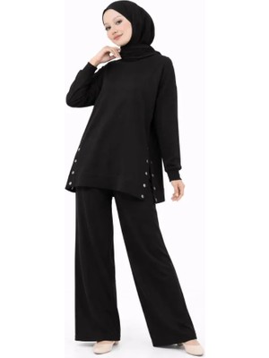 La Mode Istanbul Osy Modal Yumuşak Dokulu Kumaş Modern Tesettür Takım Yandan Metal Çıtçıtlı Uzun Tunik Pantolon Set Salaş Kalıp - Siyah
