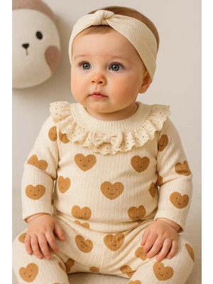 İsmiyle Al Kalp Baskılı Fisto Yaka 3 Parça Kız Bebek Takımı %100 Pamuk