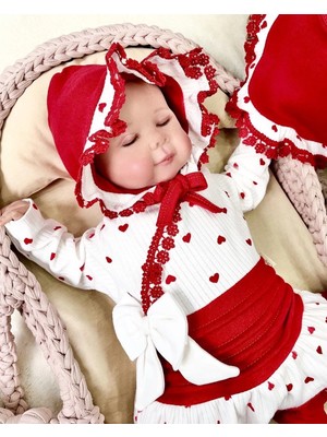 İsmiyle Al Kalp Desenli Dantel Işlemeli Hastane Çıkışı