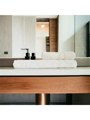 Hepta Collection Lunox HOME%100 Havlu Takımı Vücut Havlusu 90X140 Cm, Baş Havlusu 50X80 Cm, Ekstra Yumuşaklık (Krem)
