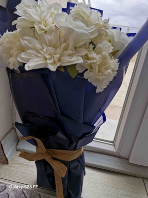 Sabrina Organizasyon Çiçek Buketi 8