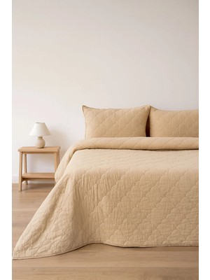 Barine Serenity Keten Kapitoneli Yatak Örtüsü ve Yastık Kılıfı Seti Kum Rengi