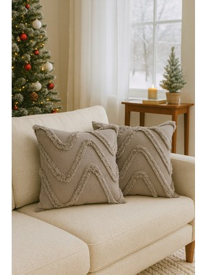 Uğur Home 2'li Tüylü ve Desenli Kırlent Kılıfı - 40X40CM ve 45X45CM Şık ve Konforlu Dekoratif Yastık