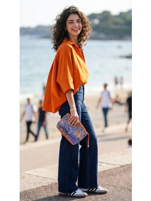 Ege Fular Şal Sanat Serisi – 30X20 cm Premium Kadife El Portföyü ve Çok Amaçlı Büyük Boy Cüzdan