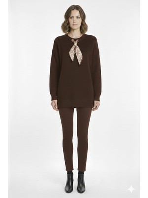 Karsel Fularlı Triko Kazak