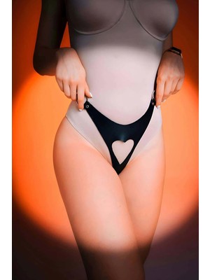Beruflic Önü Açık Kalpli Fantazi G-String, Deri Külot Harness - BRF1277