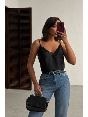 Topshow Saten Atlet Bluz