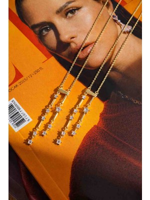 Xuping Jewelry Özel Seri Taş Detaylı Sallantılı Gold Kolye