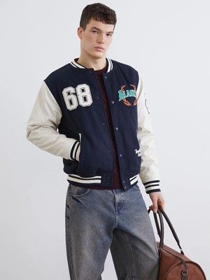 LC Waikiki Lacivert Standart Kalıp Yün Karışımlı Erkek Kaşe Kolej Ceket