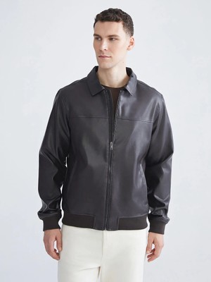 LC Waikiki Kahverengi Deri Görünümlü Erkek Mont Standart Kalıp Uzun Kollu Kancalı Kapatma