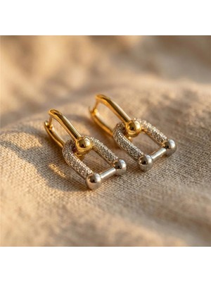 Zeino Kilit Form 2 Renk Görünümlü Taşlı Küpe 14K Altın Rengi Kaplama, 2,6 cm