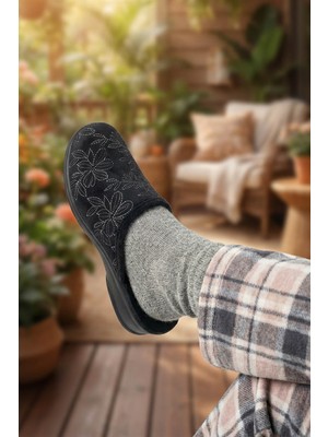 Gezer Kadın Kışlık Rahat  Yüksek Taban Nakışlı Tasarım Ev Bahçe Terlik