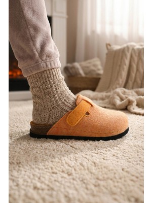 Gezer Kadın Kışlık Rahat Taban Cırtlı Ayarlanabilir Keçe Ev Bahçe Terlik