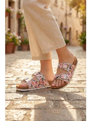 Gezer Yazlık Kadın Suni Deri Mantarlı PVC Rahat Taban İki Tokalı Ayarlanabilir Günlük Terlik