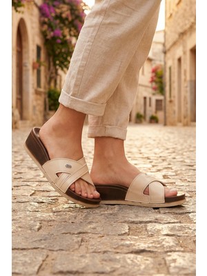 Gezer Yazlık Suni Deri Yüksek Topuk Kadın Günlük Terlik