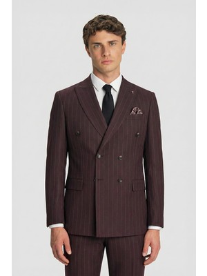 Sabri Özel Giotelli Erkek Bordo Dar Kesim Slim Fit Viskon Sivri Yaka Çizgili Kruvaze Fleto Kapaklı Cep Çift Yırtmaçlı Tam Astarlı 6 Drop Takım Elbise