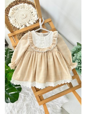 Miniğimin Cicileri (9-24 Ay) Vintage Dantel Yakalı Pamuklu Fırfır Detaylı Kız Bebek Elbise - Bej