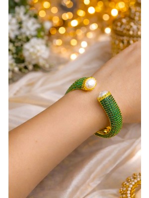 Reborn Design Gold Renk Zirkon Taşlı Yeşil Helen Bileklik