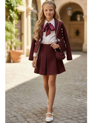 Riccotarz Kız Çocuk Yakası Fular Detaylı Gömlek, Çizik ve Inci Taş Düğmeli Şanel Bordo Etekli Takım