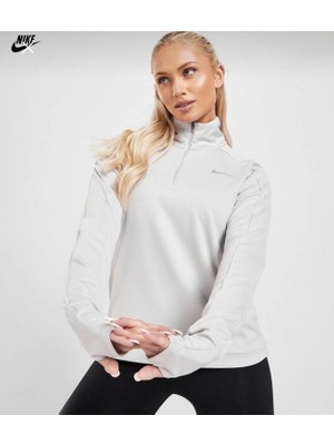 Nike Dri-Fit Pacer 1/4-Zip Running Çeyrek Fermuarlı Uzun Kollu Kadın Koşu T-Shirt DQ6377-012