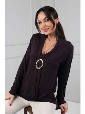 By Saygı Kadın Tokalı Kravatlı Çilek Bluz