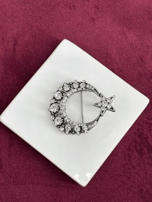 Calista Aksesuar Gümüş ve Siyah Taşlı Ay-Yıldız Figürlü Silver Broş