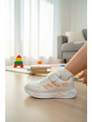 Enoch Kalp Figürlü Kız Çocuk Spor Ayakkabı Cırtlı ve Bağcıklı