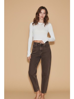 Hakke Kadın Yüksek Bel Rahat Kalıp Mom Fit Jean Pantolon