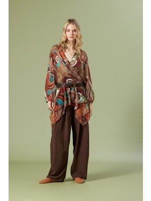 Nisan Triko Desenli Kemer Detaylı Bluz