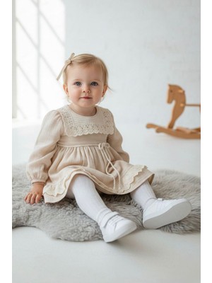 Miniğimin Cicileri (9-24 Ay) Dantel Yaka Kuşaklı Kız Bebek Elbise - Bej