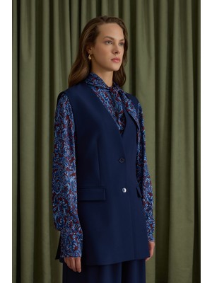 Aker Lacivert Arkası Bant Detaylı Yelek