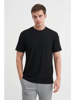 Cazador Regular Fit Dokulu Siyah Erkek T-Shirt 42530