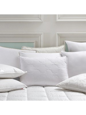 Taç Dreamland Boncuk Elyaf Yastık 50X70