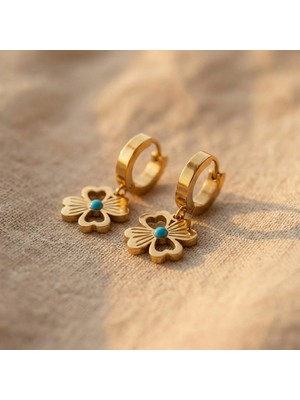 Zeino Turkuaz Taşlı Şans Yoncası Halkalı Sallantılı Çelik Küpe - 18K Altın Rengi Kaplama, 2,8 cm