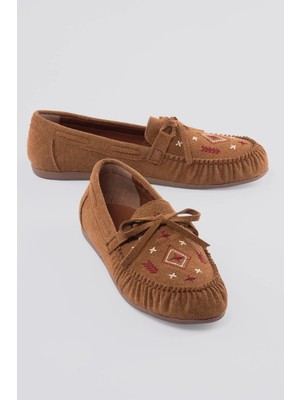 Mubiano Kadın Süet Loafer Nakışlı Bağcıklı Ayakkabı Helia Taba