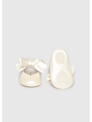 Mayoral Yenidoğan Kız Bebek Fiyonklu Patik Ayakkabı Krem