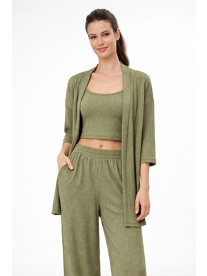 İnce Moda Giyim Fitilli Dokulu 3’lü Takım – Crop Atletli Hırka & Bol Paça Pantolon
