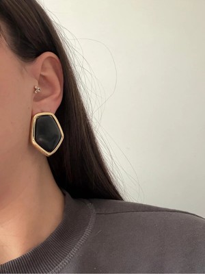 Çelik Gold Detaylı Siyah Asim Küpe