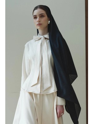 Jolamier Siyah Düz Yün Ipek Şal