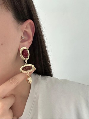 Çelik Sallantılı Zr Bordo Küpe